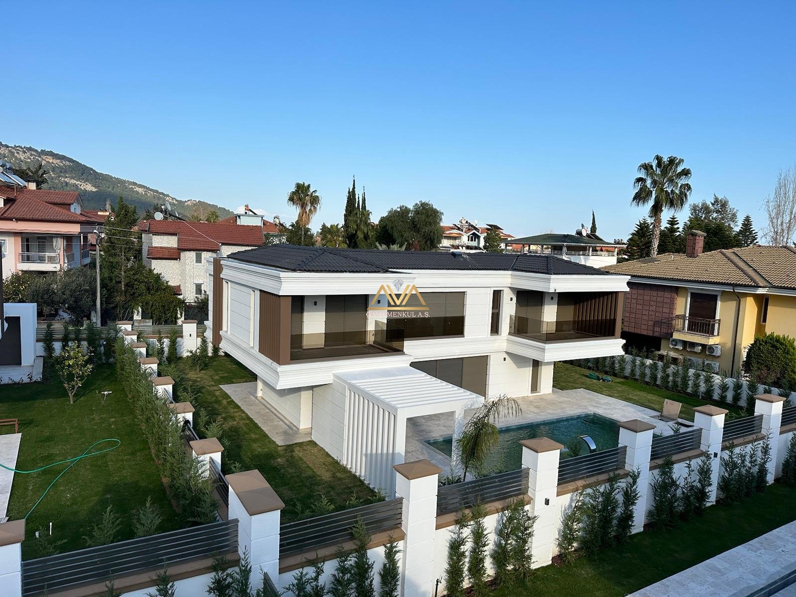 AVA GAYRİMENKULDEN ÇAMYUVADA MÜSTAKİL BAHÇE HAVUZ LÜKS VİLLA