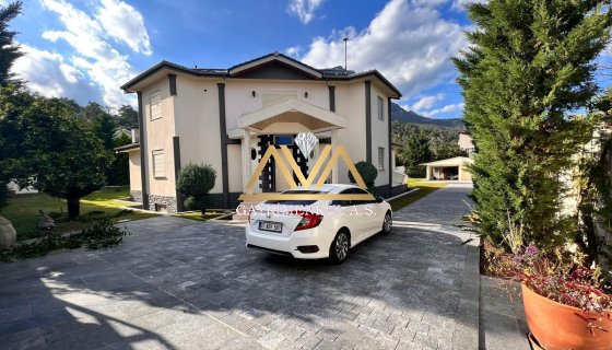 FİYAT DÜŞTÜ ACİL SATILIK 2050 MT MALİKANE MÜSTAKİL VİLLA